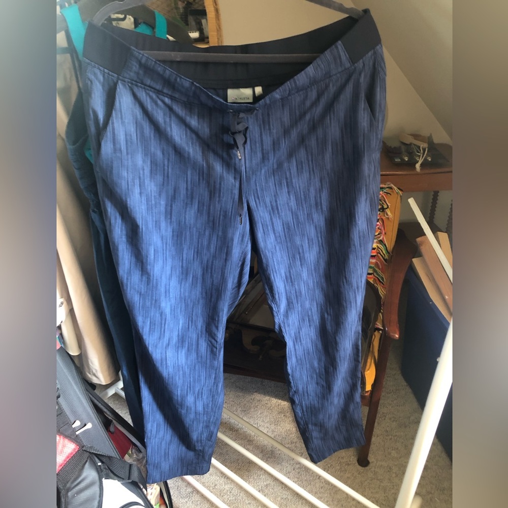 Athleta midtown ankle pant